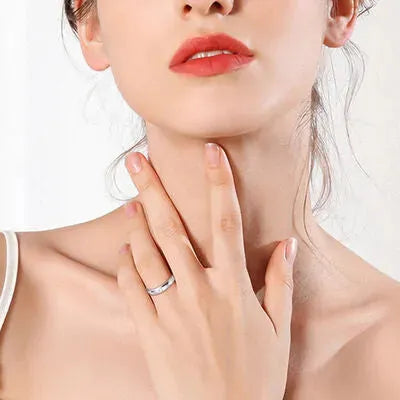 925 Sterling Silver Inlaid Moissanite Ring Moissanite - Tophatter Daily Deals